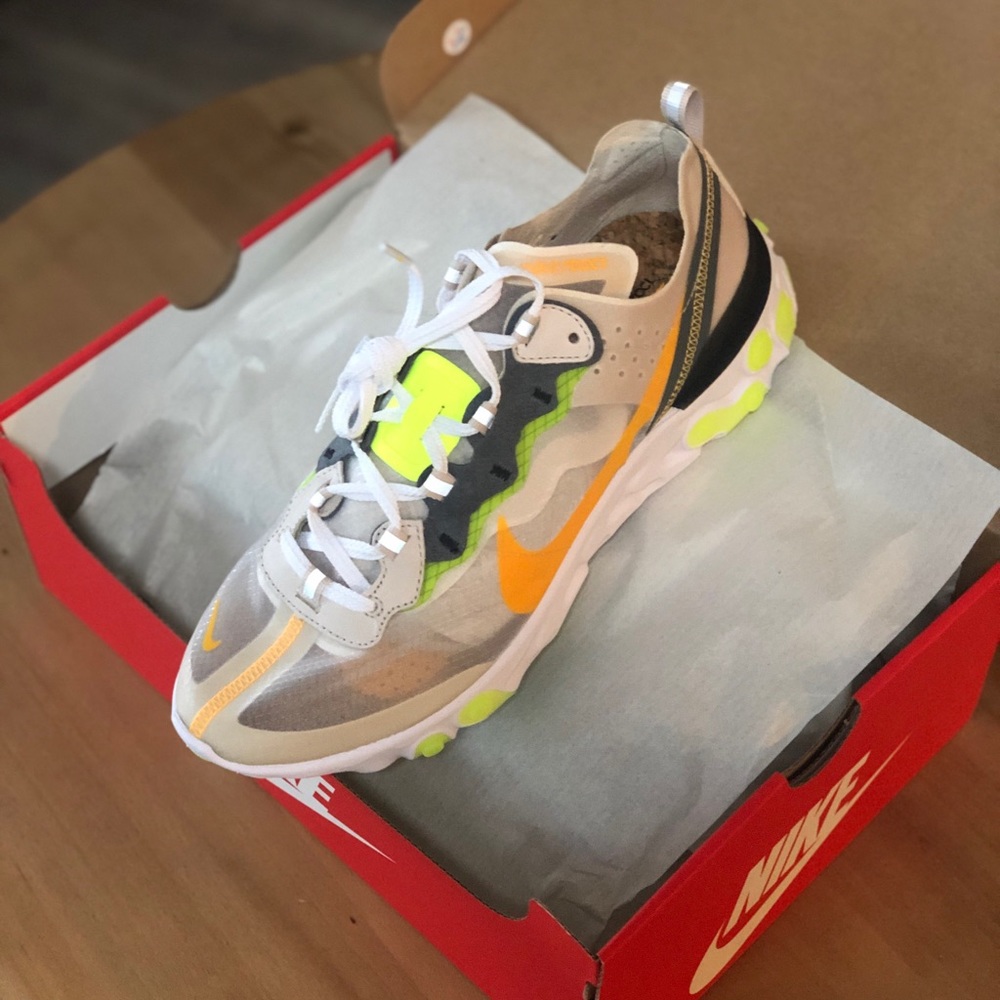 Nike React Element 87